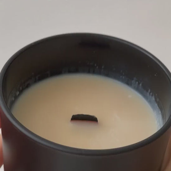 Trimming the wooden wick on your scented candle